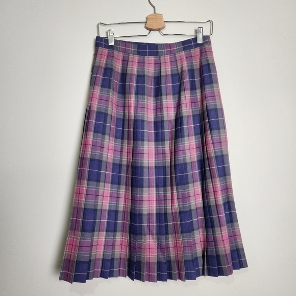 Vintage Surrey Classics Pure Wool Kilt Skirt - Picture 5 of 11